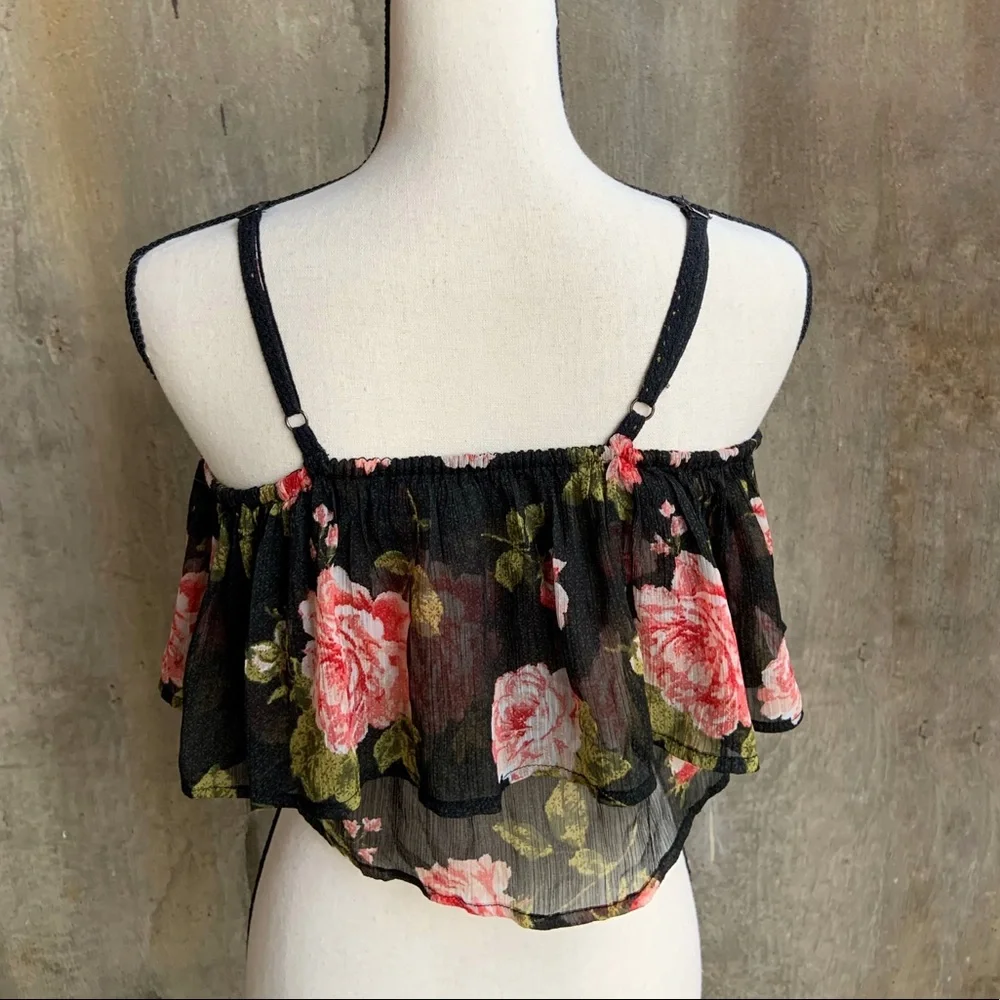 Kimchi Blue Urban Outfitters Floral Crop Top - Picture 4 of 5